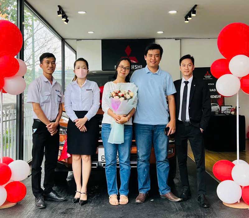 Hình ảnh hoạt động tư vấn xe tại Sóc Trăng
